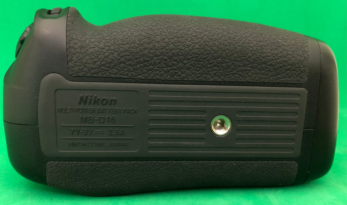 thumbnail image 2 of Battery Grip Kit For Nikon D750 - MB-D16 Replacement With 2 EN-EL15 Batteries & Charger 2 of 13